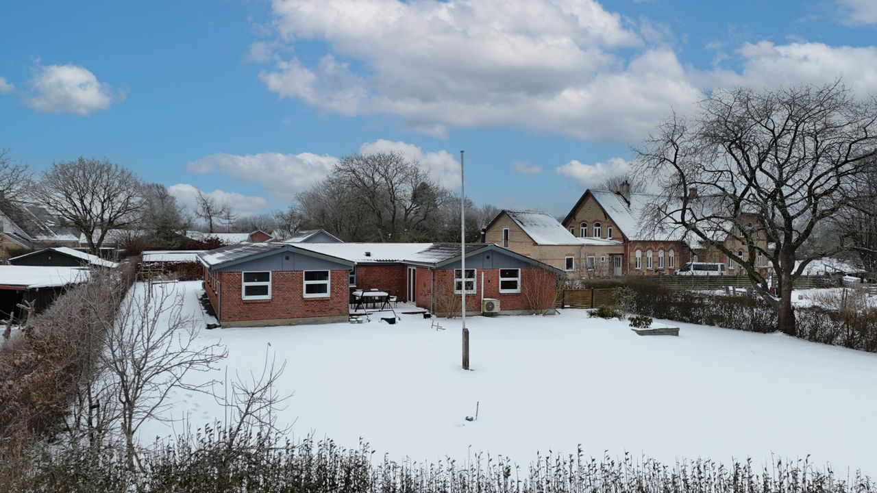 Ejendomsbillede 2 af 19